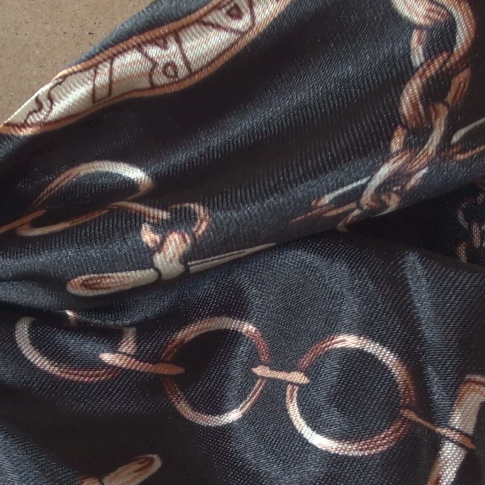 Black and Gold Chain Print Bag Scarf Twilly - Picture 4 of 4